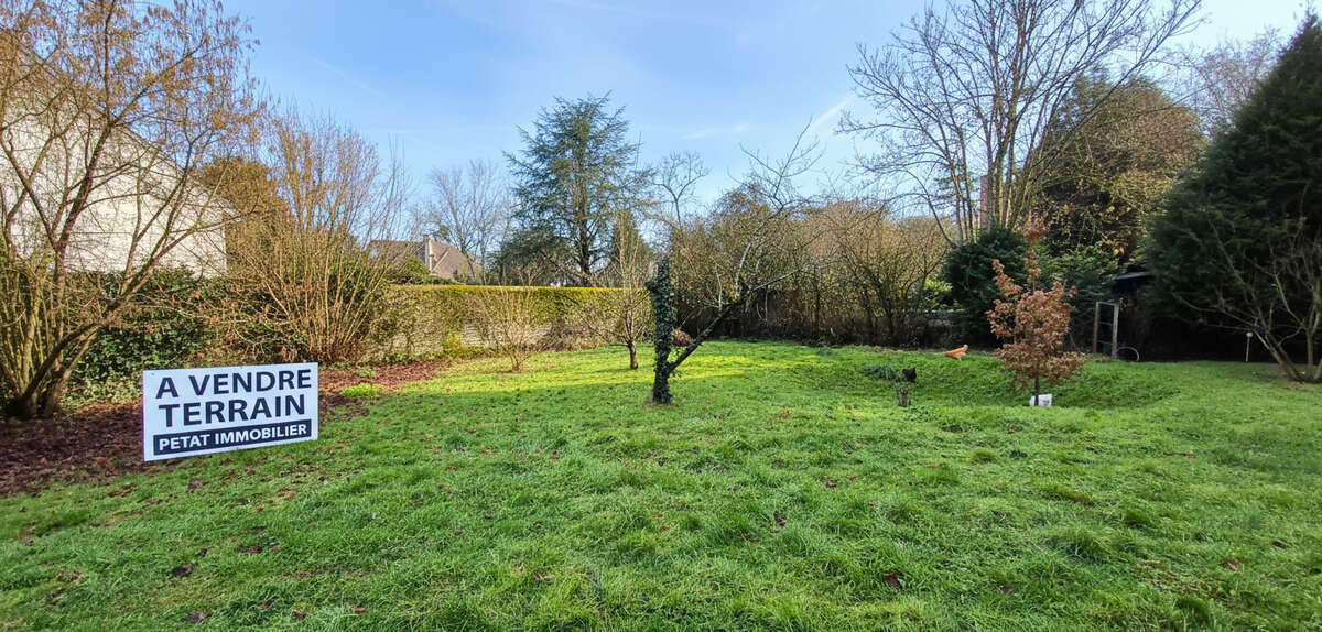 Terrain à BEAUGENCY
