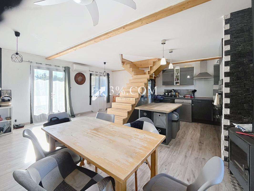 Appartement à PONT-DE-L&#039;ISERE