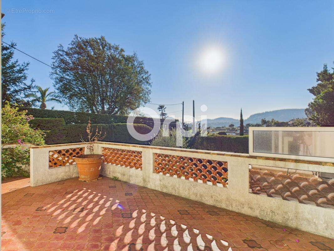 Quartier minelle - au calme - grand exterieur - cuisine renovee - photo 8