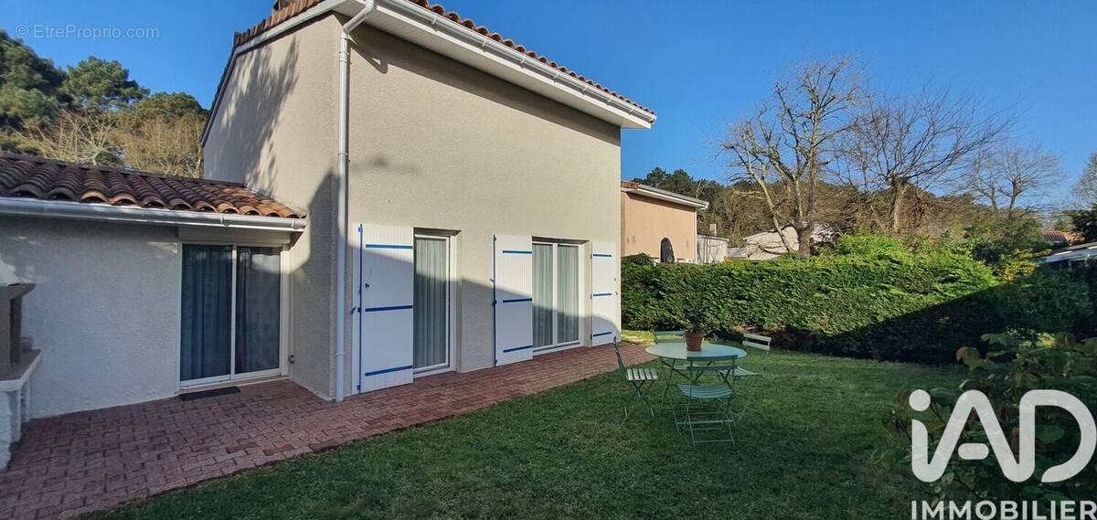 Photo 1 - Maison à GRADIGNAN