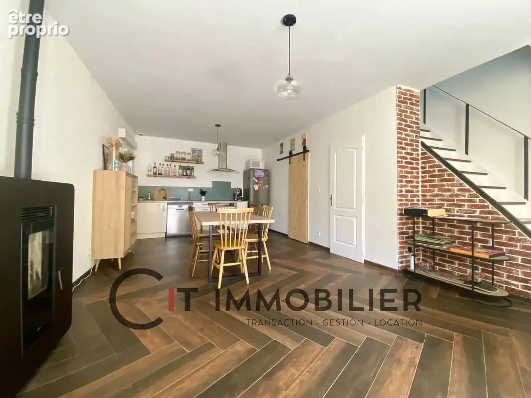 Maison duplex avec terrasse et parking - photo 5