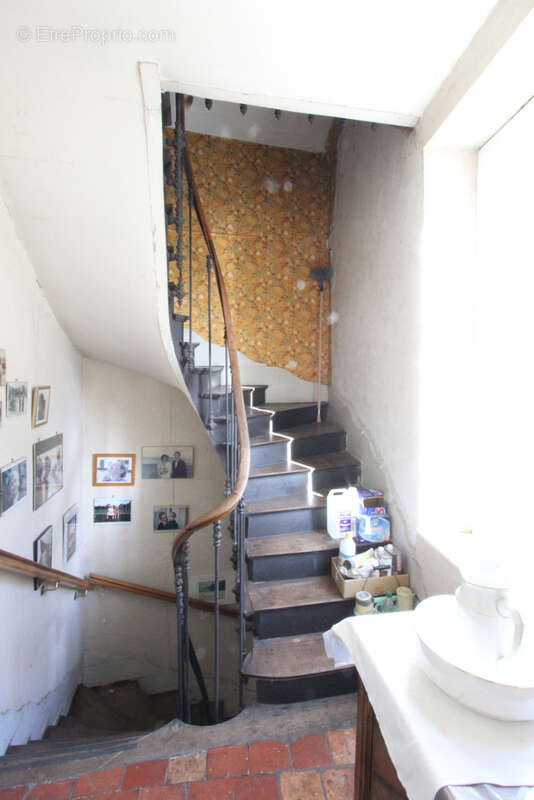 Maison à LA CHARITE-SUR-LOIRE