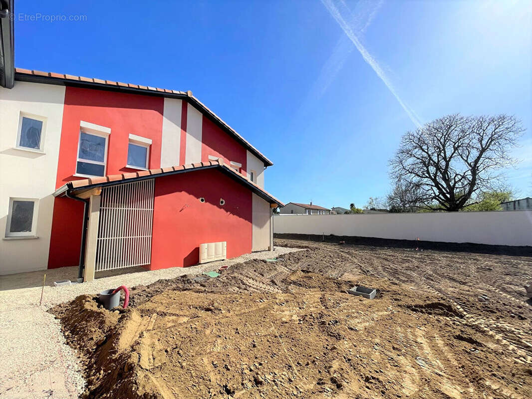 Maison à SAINT-ALBAN