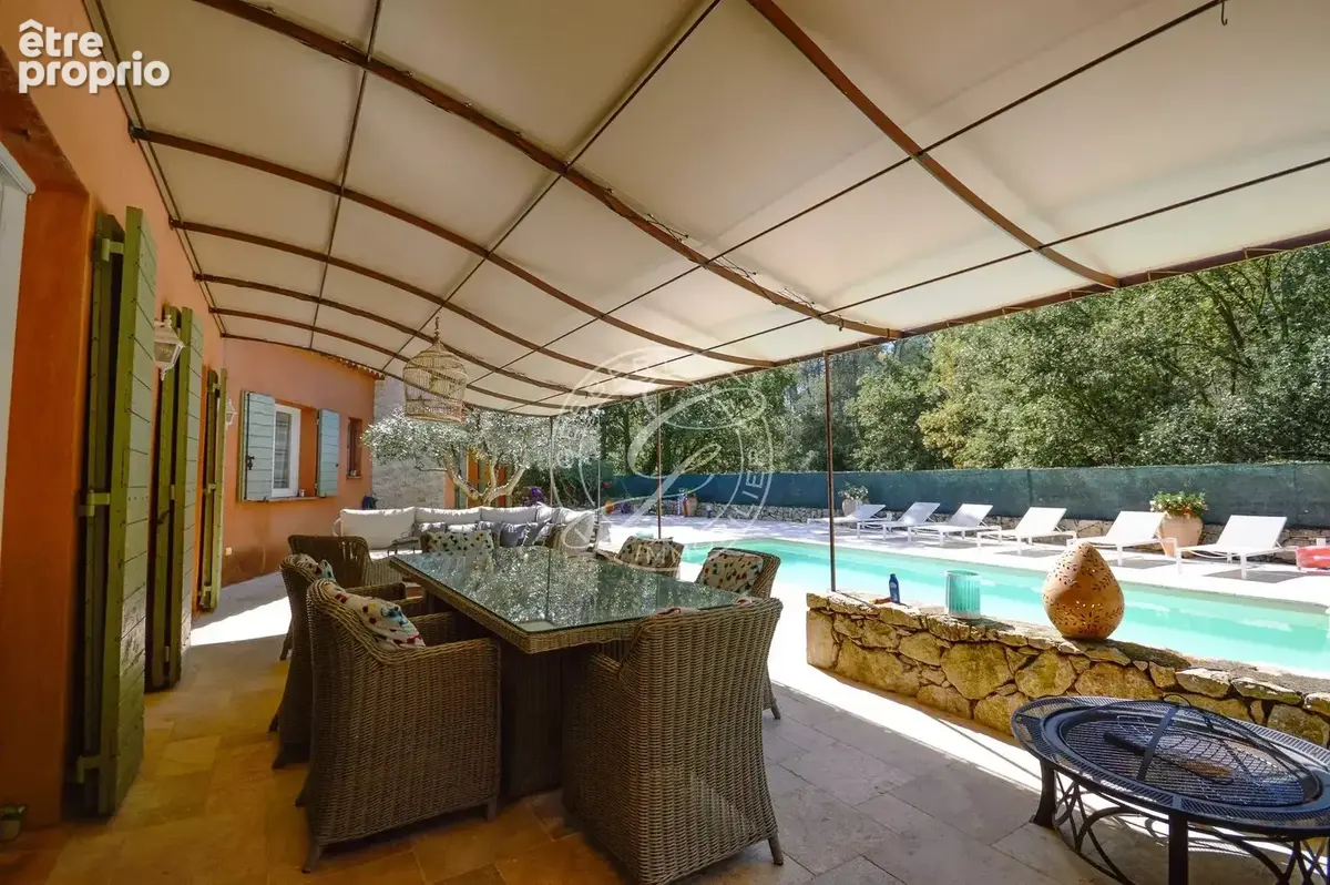SAINT ANTONIN DU VAR superbe villa de plain pied avec piscine - photo 11