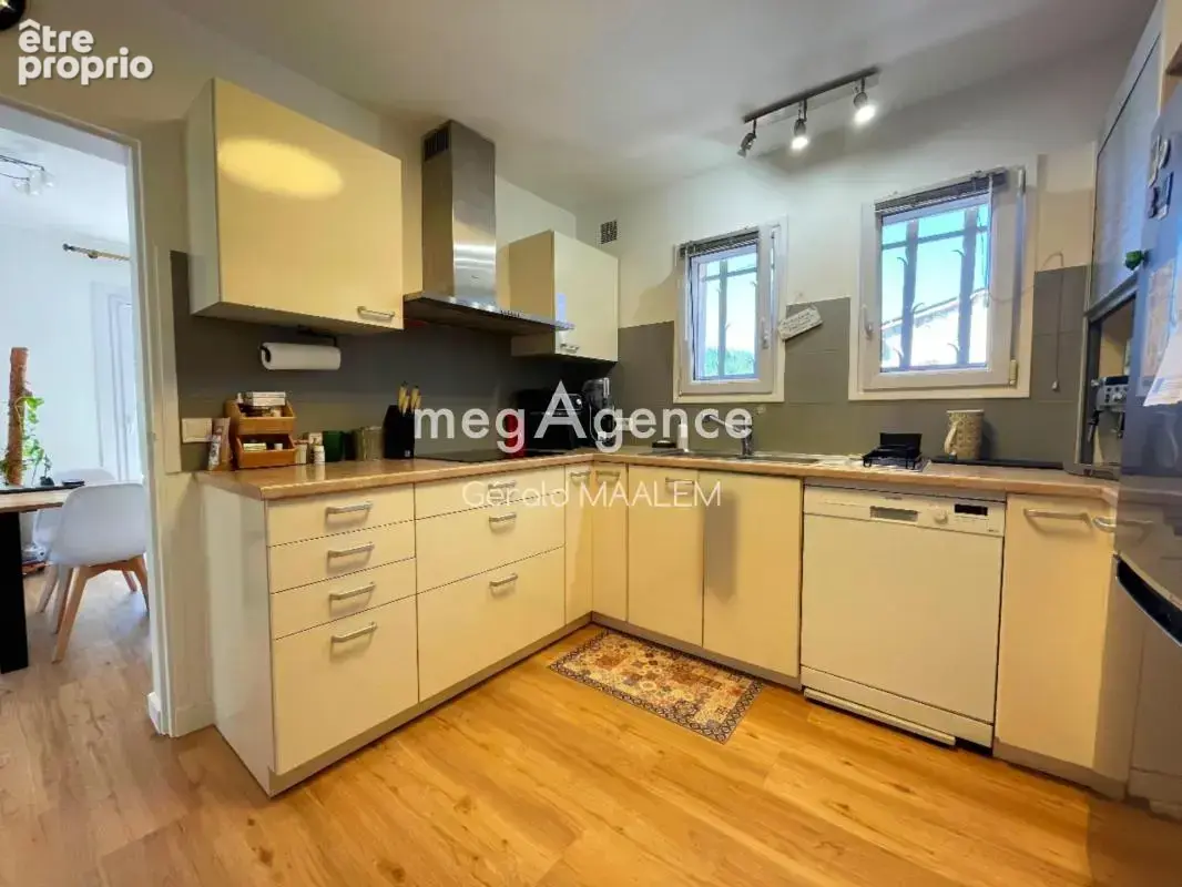 Maison de 140m² avec garage et piscine à Roquebrune-sur-Argens - photo 8