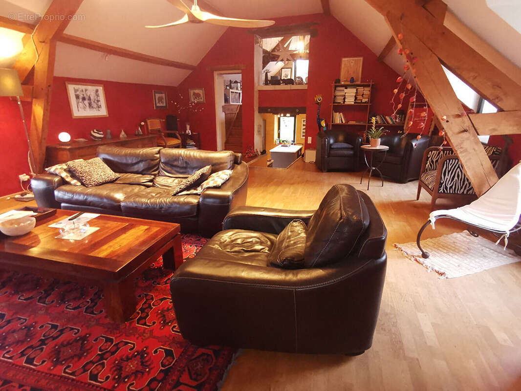 Autre à SAINT-SAUVEUR