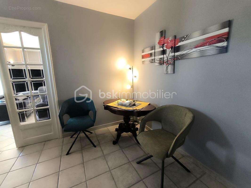 Superbe villa contemporaine de 188 m² avec piscine - photo 13