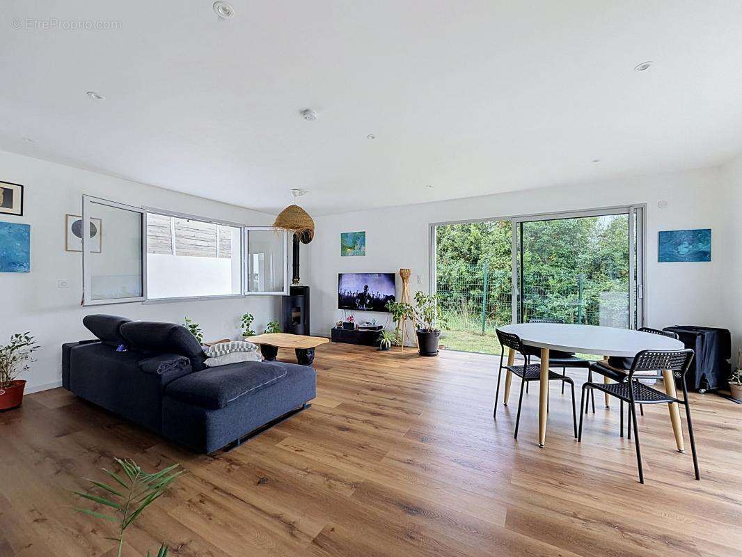 Maison T4 neuve 89 m² (2025), classée A - photo 5