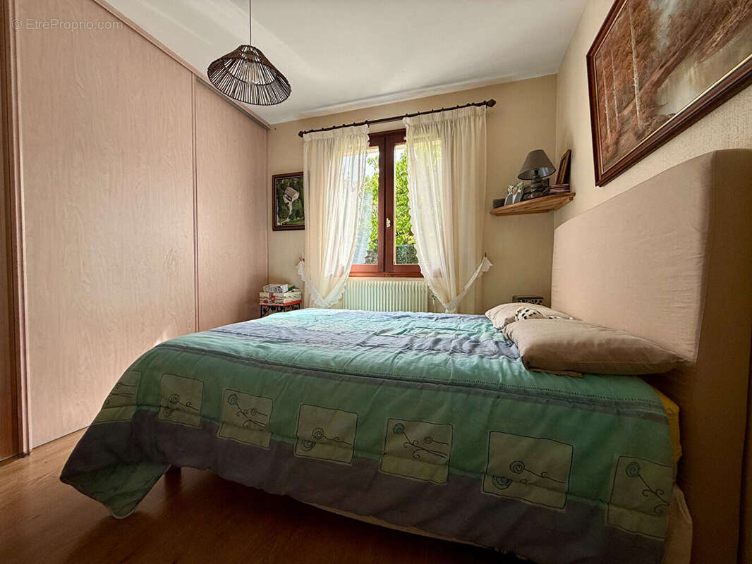 Maison à L'ETOILE