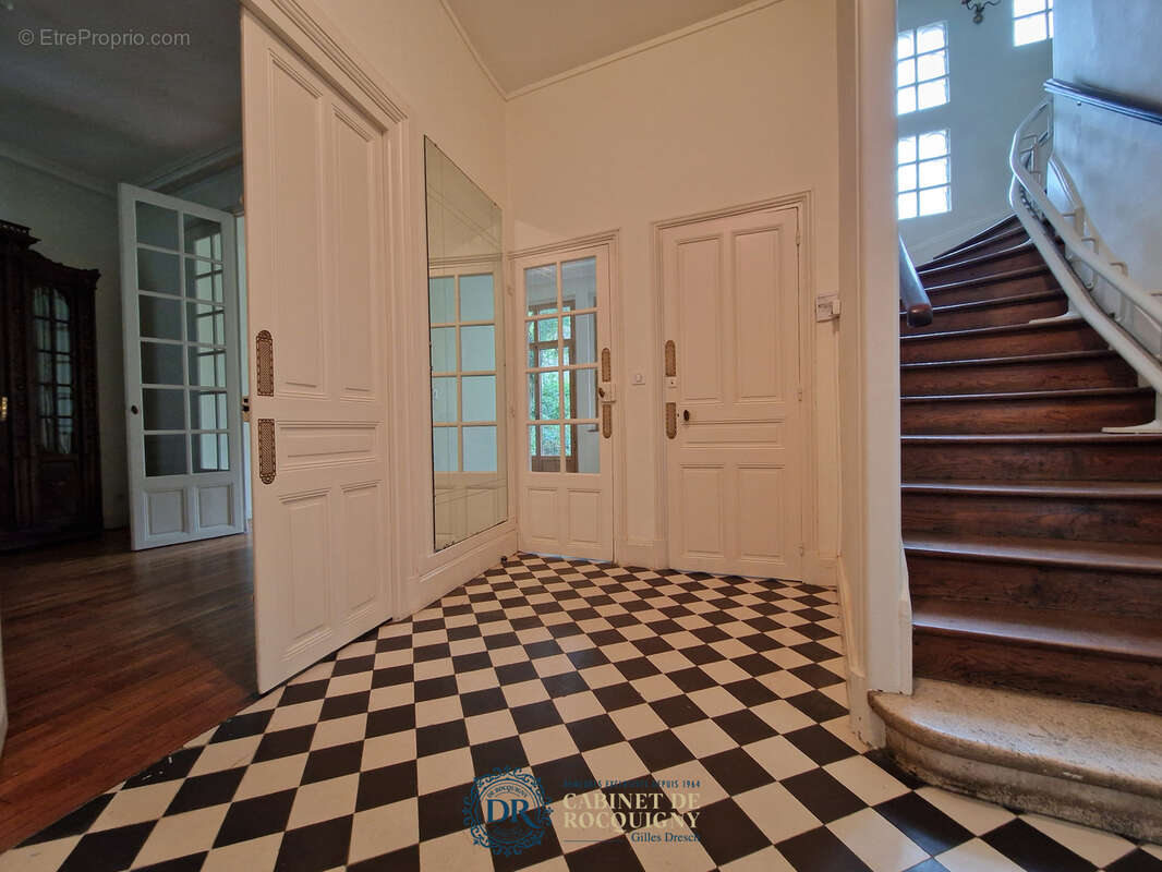 Maison orleans hyper centre a vendre - photo 10
