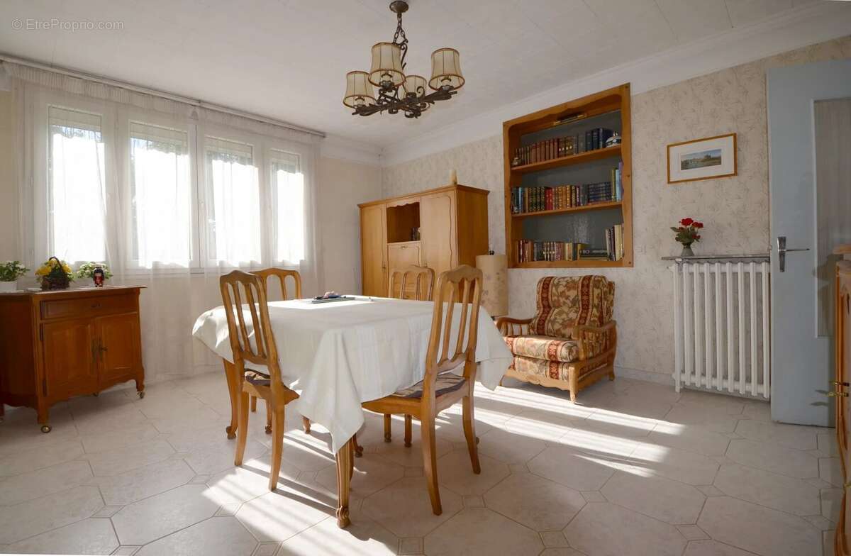 Maison à CROISSY-SUR-SEINE