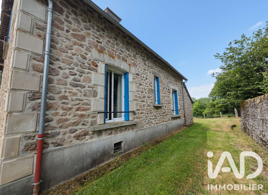 Maison 140 m² à Saint-Setiers  - photo 3