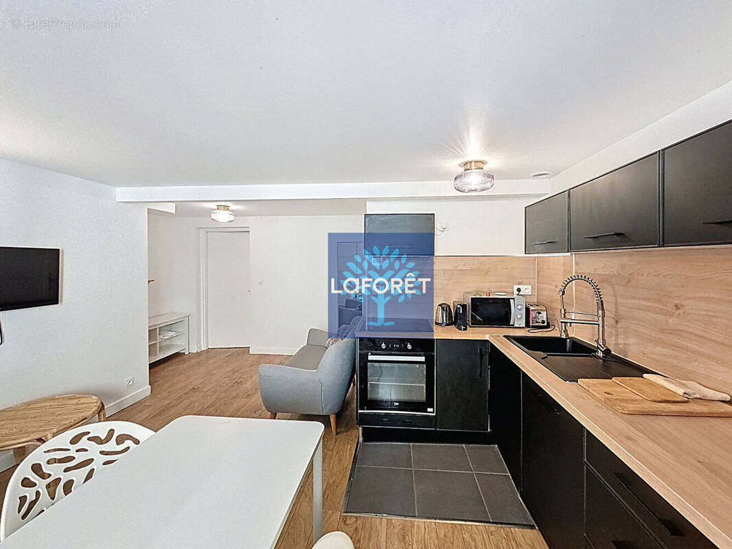 Appartement à SAINT-GENIS-LAVAL