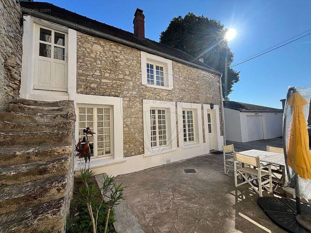 Maison à SENLIS