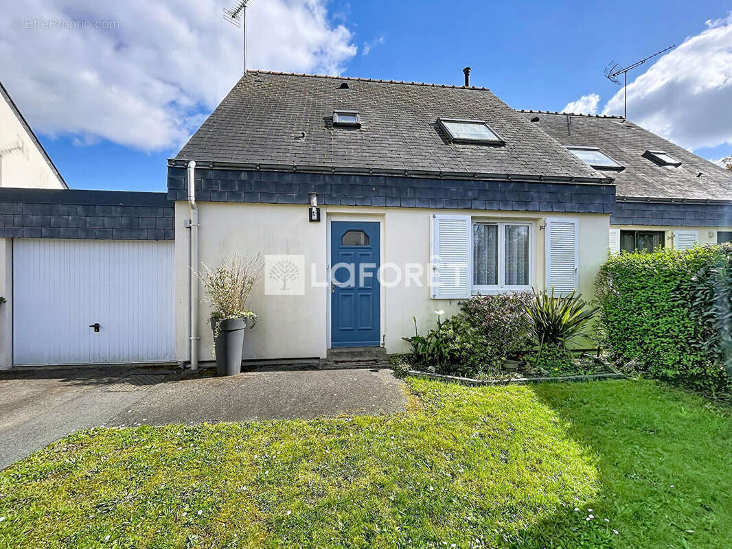 Maison à LA GACILLY