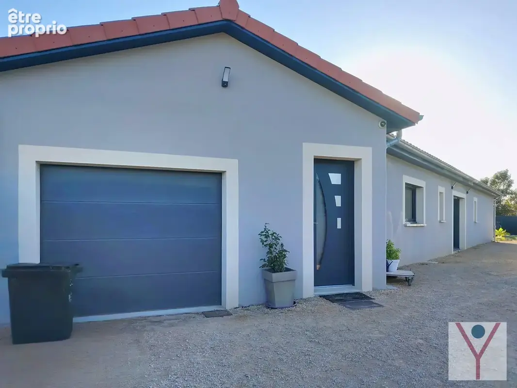 Maison 5 pièces 130 m² à vendre à Vonnas (01540) - photo 3