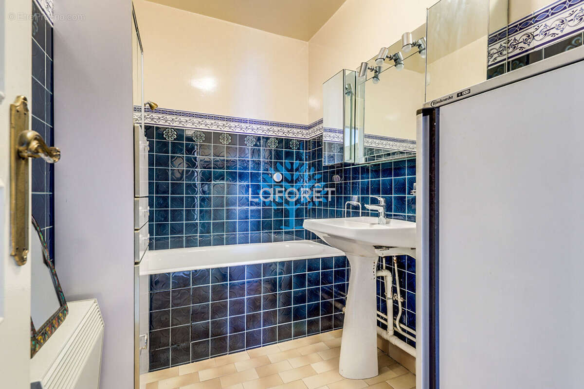 Appartement à PARIS-12E