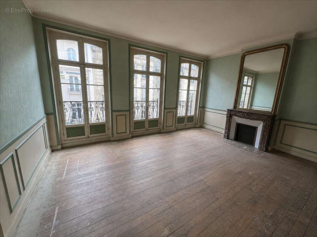 Appartement 56 m² à Reims  - photo 4