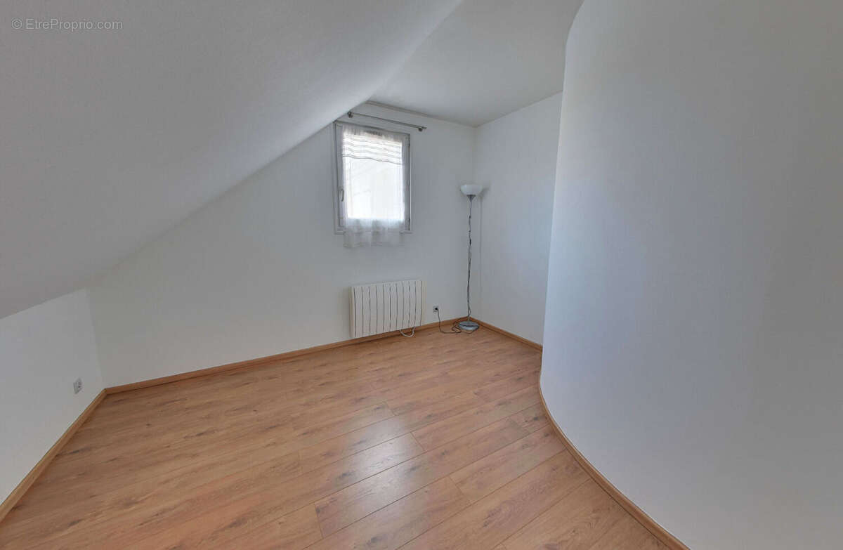 Appartement à DOURDAN