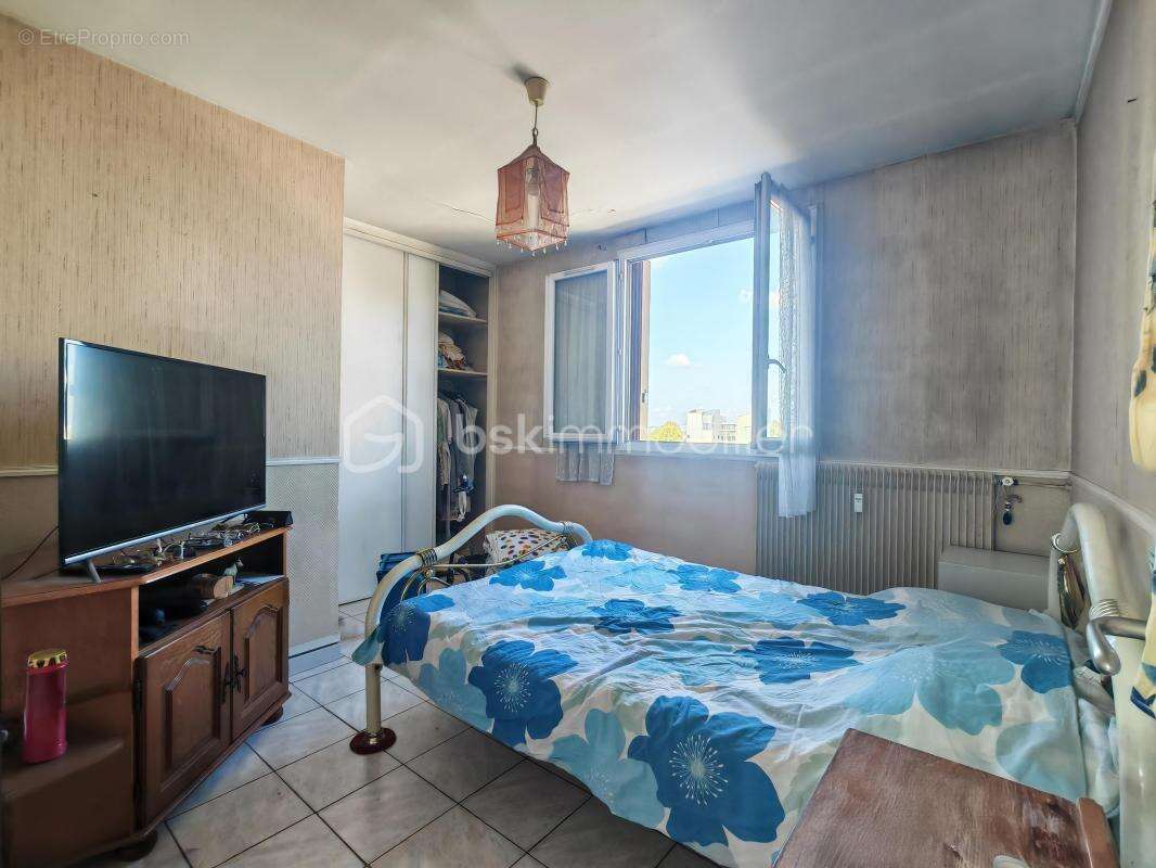 Appartement à AUBERVILLIERS