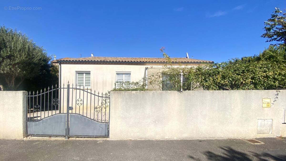 Maison à COLOMBIERS