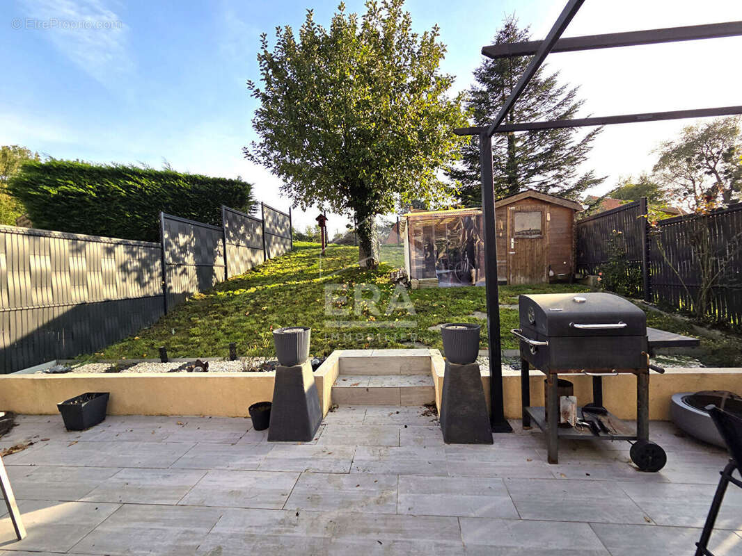 Maison à SAINT-ETIENNE-AU-MONT