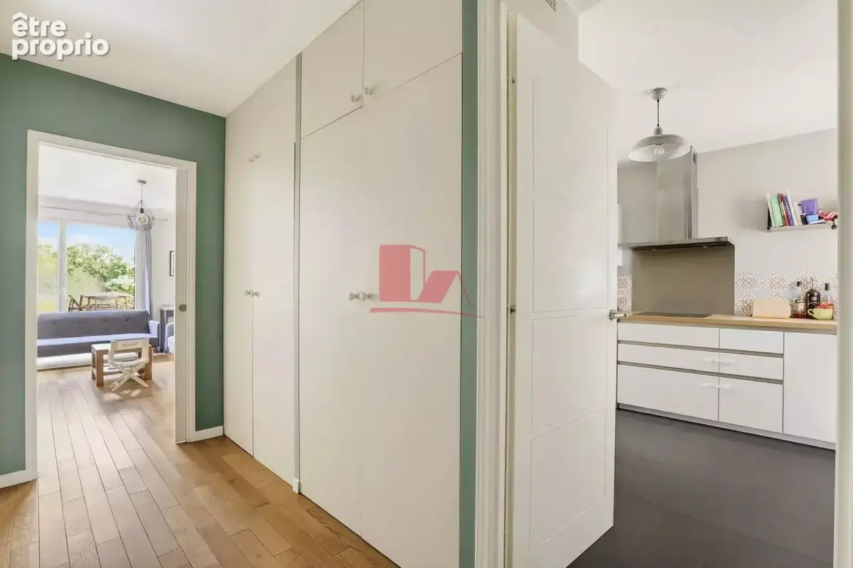 Vanves parc pic - duplex 4 pieces de 94 m² - jardin de 46 m² - parking - photo 8