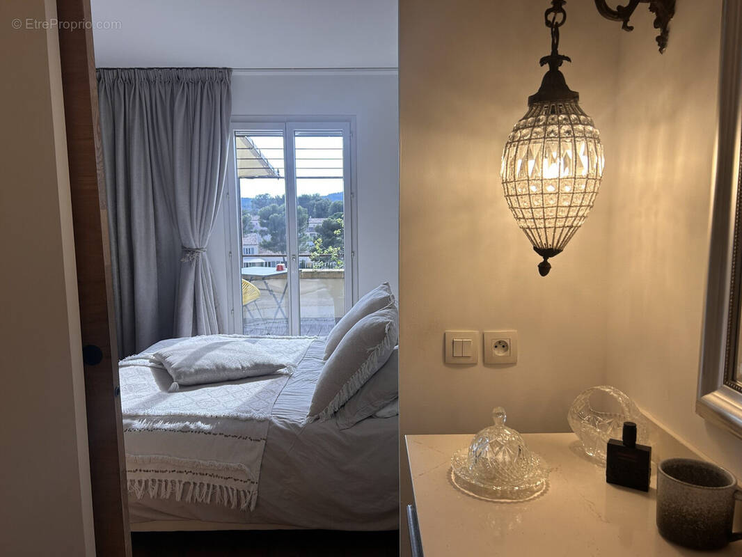 Appartement à MALLEMORT