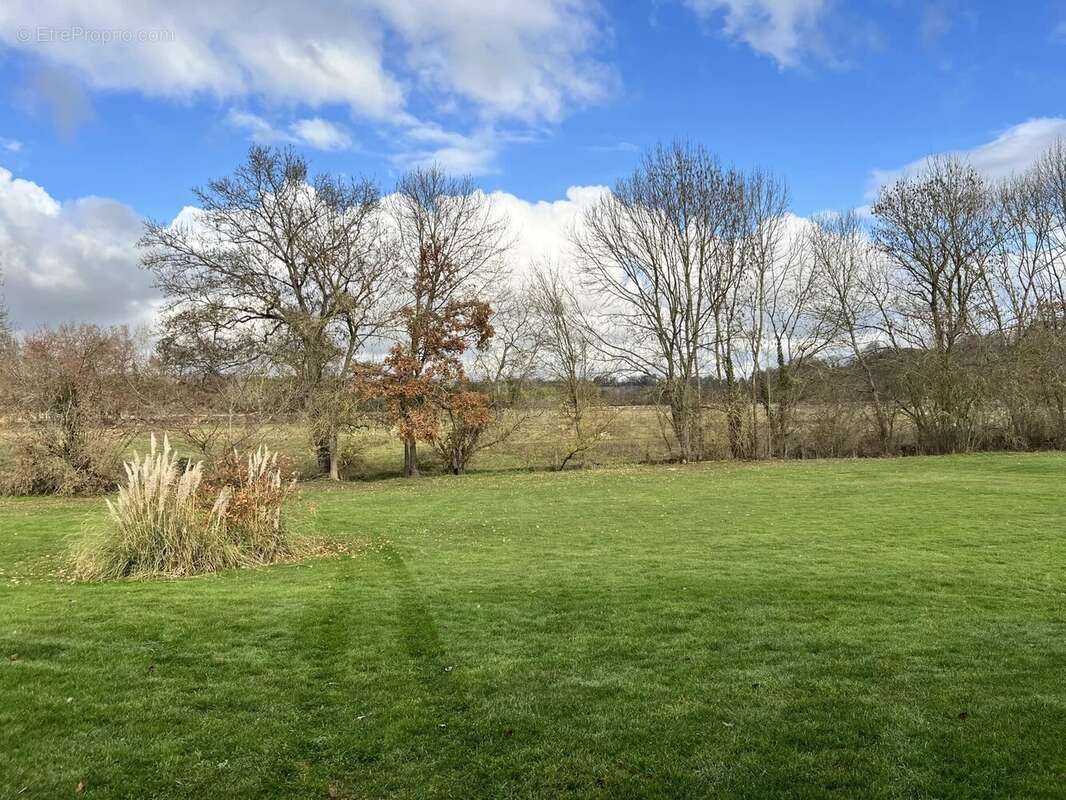 Maison à BOULOGNE-SUR-GESSE