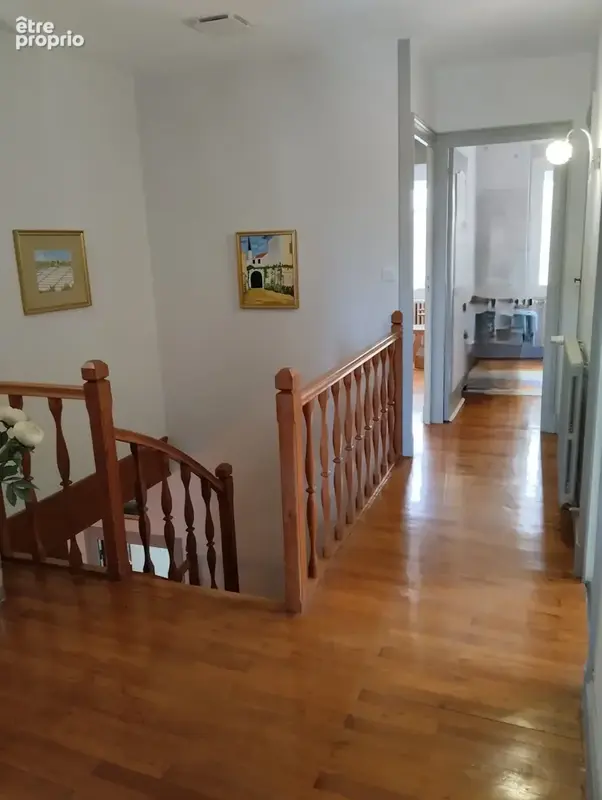 Maison 7 pièces 130 m² à vendre à Chef-Boutonne (79110) - photo 2