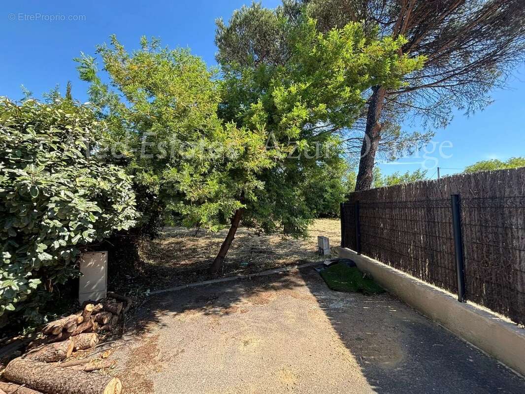 Terrain à GRIMAUD