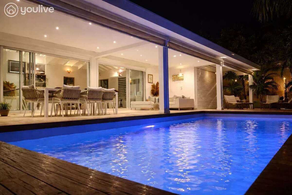 Maison à CASE-PILOTE