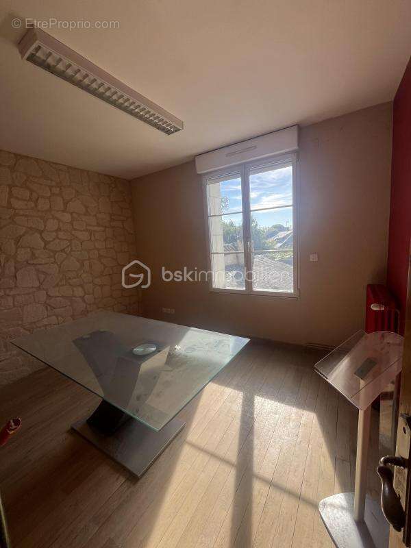 Commerce à CHATILLON-SUR-INDRE