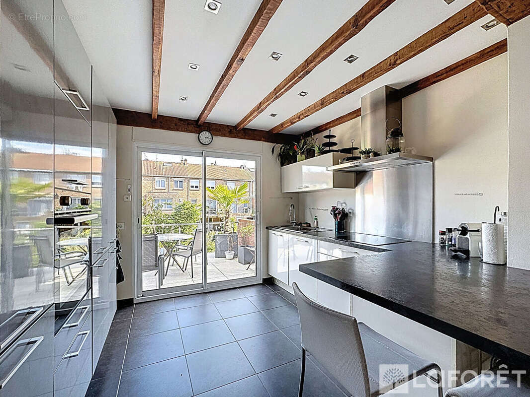 Maison à ARMENTIERES