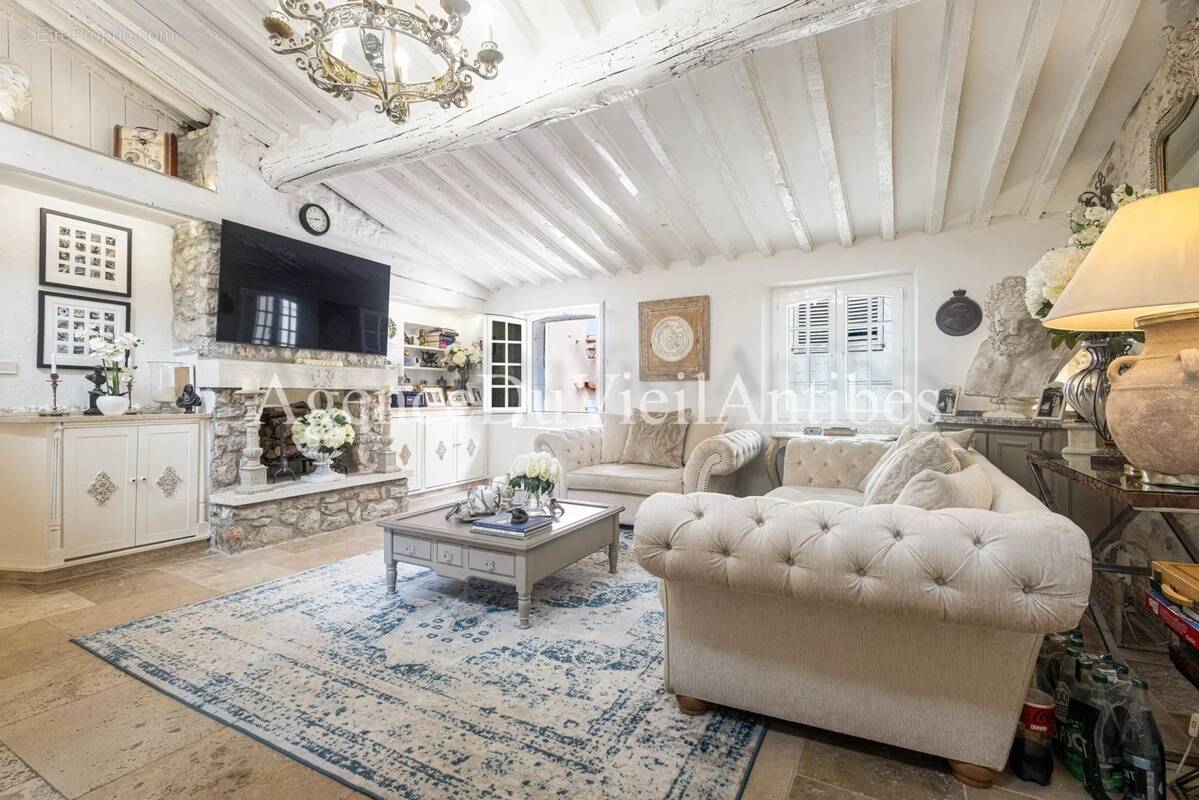 Appartement à ANTIBES