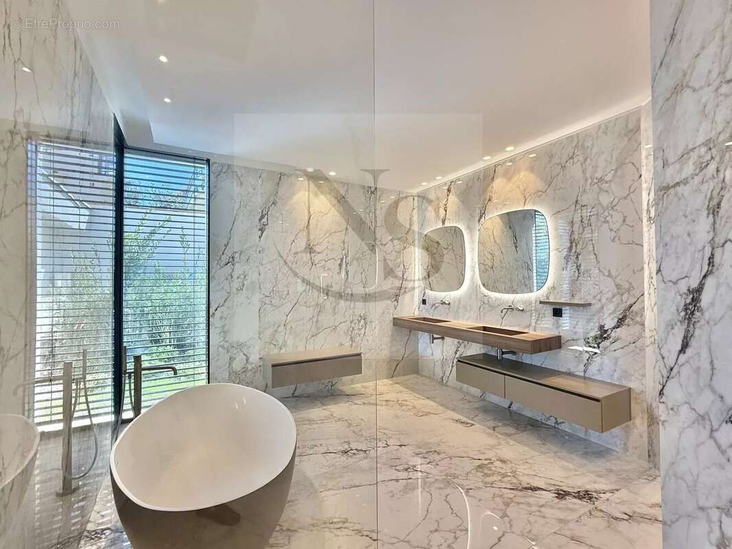 Maison à SAINTE-MAXIME