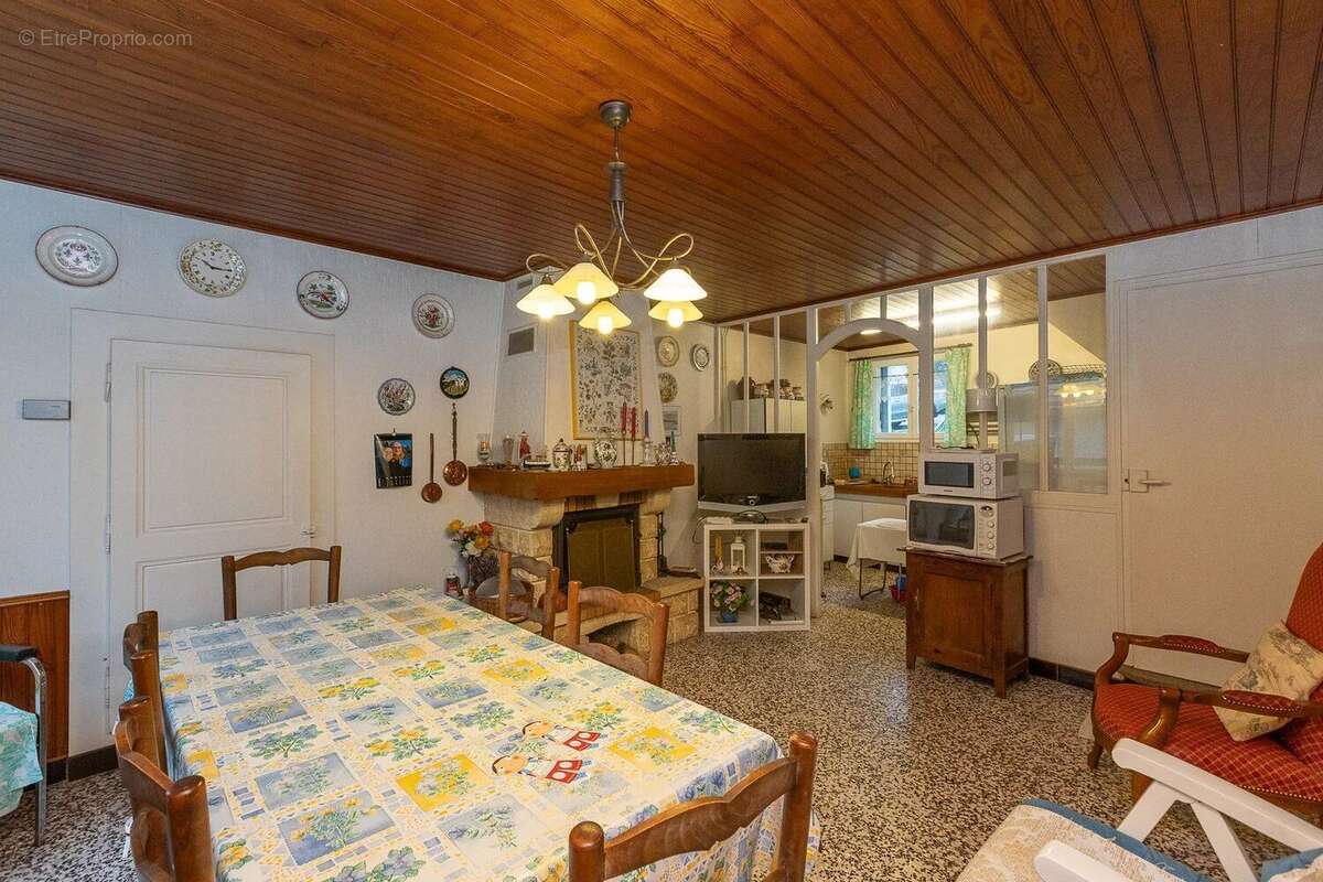 Vente Maison Arandon-passins(38510) 225 000ï¿œ - photo 5