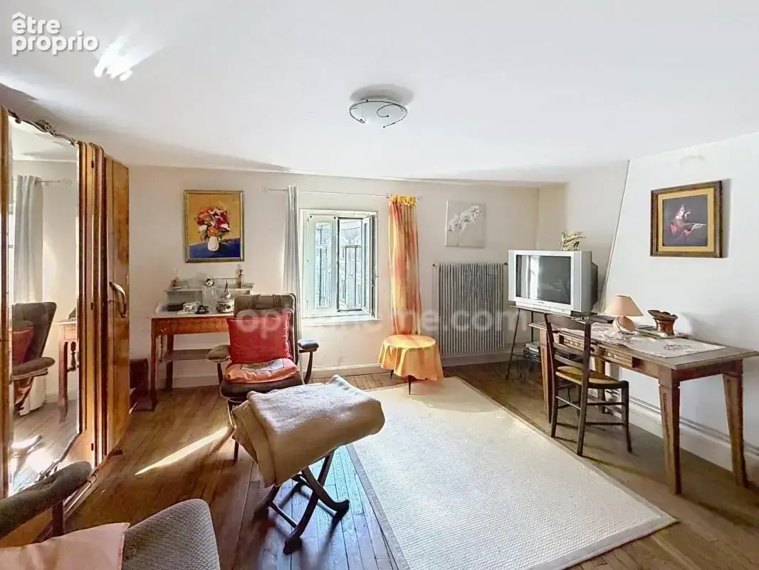 Grande maison familiale pleine de charme et de potentiel - photo 19