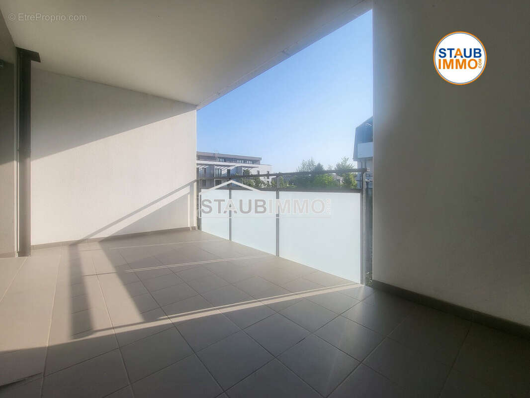 Appartement 43 m² à Saint-Louis  - photo 7