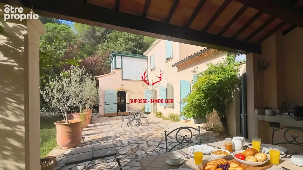 Villa au charme provençal avec piscine et Bois privé - photo 4