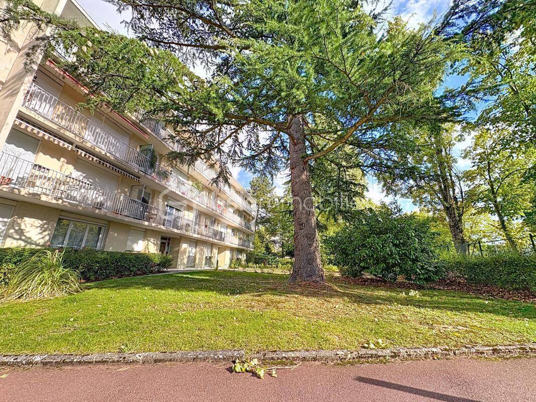 Appartement à RUEIL-MALMAISON