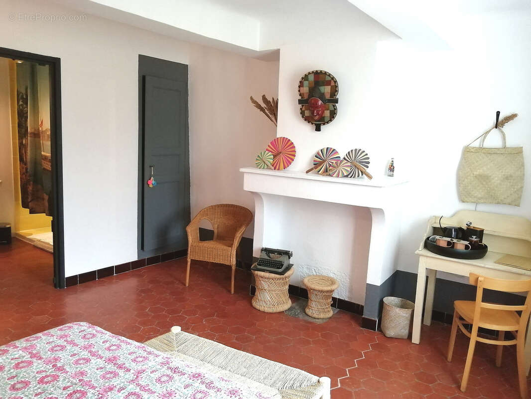 Maison à CORRENS