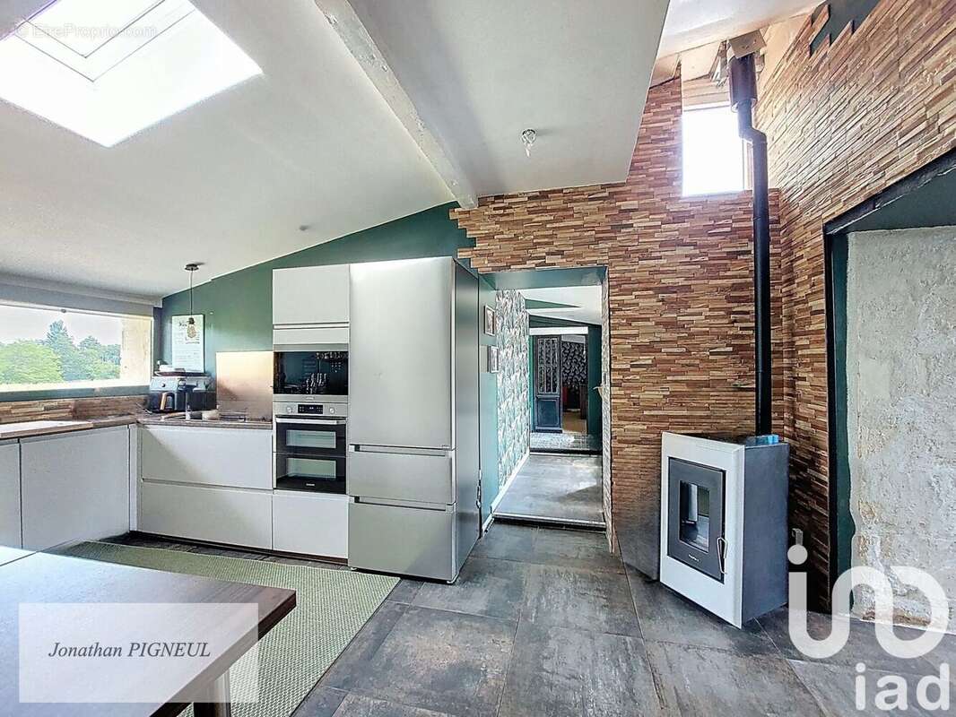 Photo 9 - Maison à SAINT-SEURIN-DE-BOURG