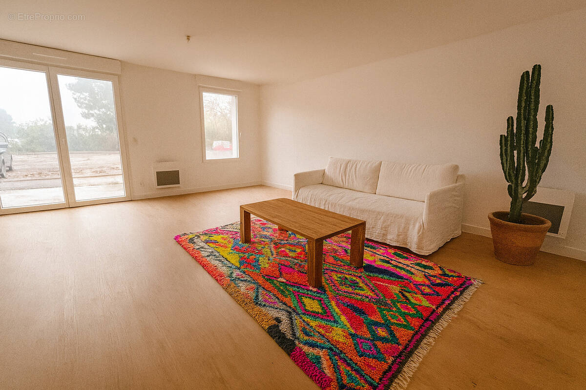 Appartement à LE TAILLAN-MEDOC