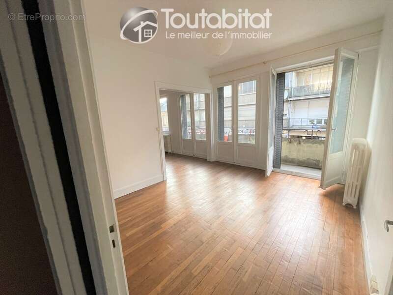 Appartement à CHARLEVILLE-MEZIERES