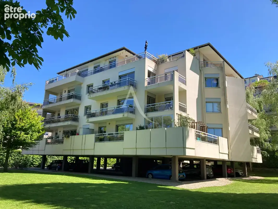 Photo Appartement à Bry-Sur-Marne au prix de 389 000€