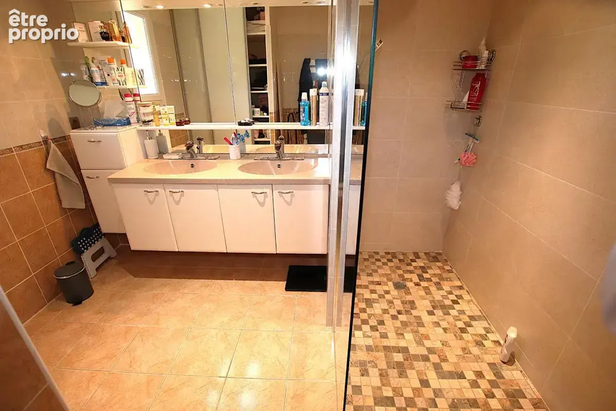 Villa de plain-pied 136 m² - Cadre exceptionnel - photo 10