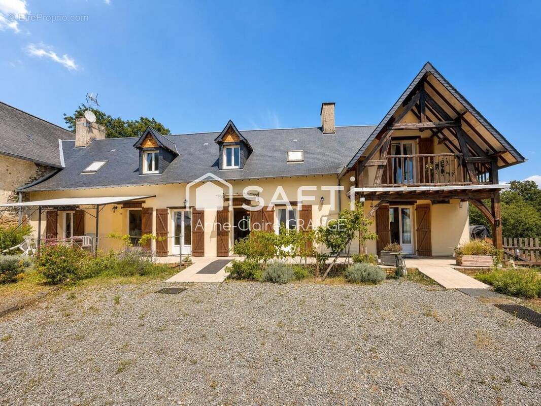 Photo 1 - Maison à ROUEZ