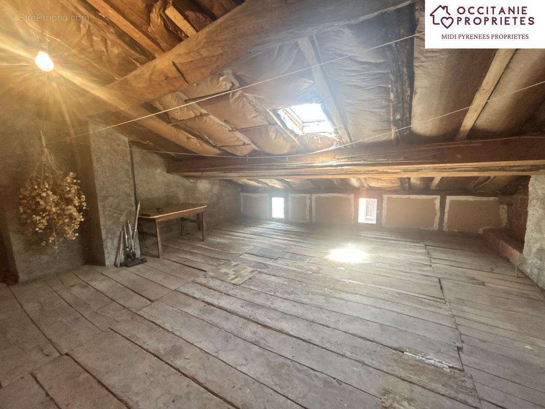 Maison à LES BORDES-SUR-ARIZE