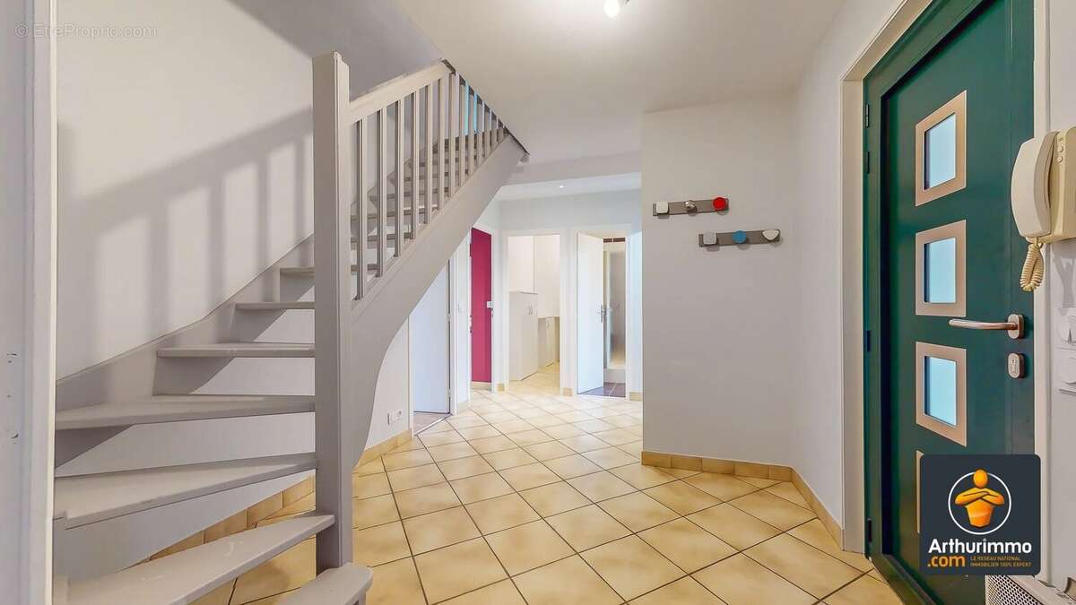 Maison à FRANCHEVILLE
